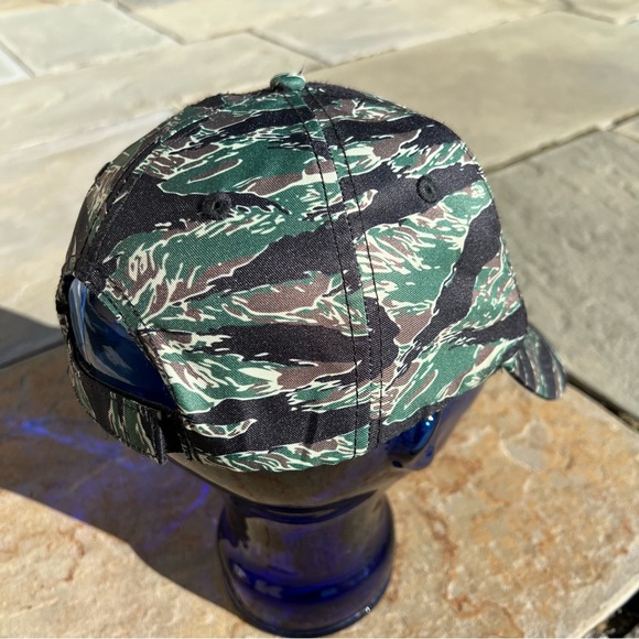 TIger Camo Velcro Strapback Hat - Picture 5 of 6
